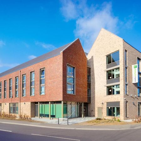 Holiday Inn Express Cambridge West - Cambourne By Ihg ภายนอก รูปภาพ