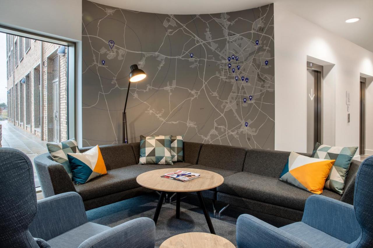 Holiday Inn Express Cambridge West - Cambourne By Ihg ภายนอก รูปภาพ